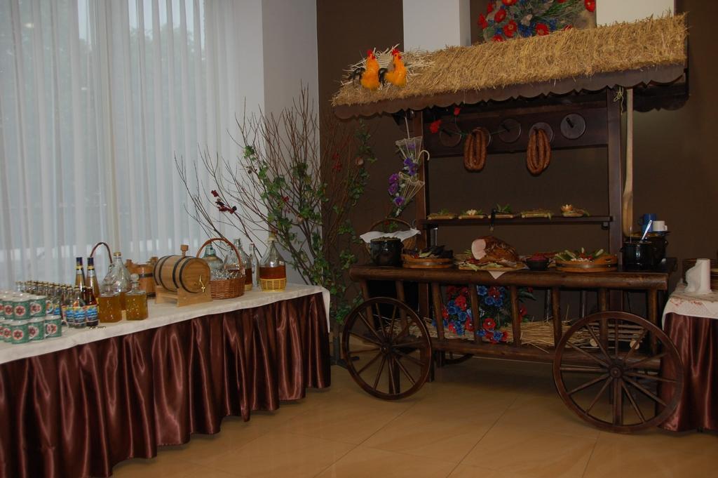 Hotel Unibus Bielsk Podlaski Extérieur photo
