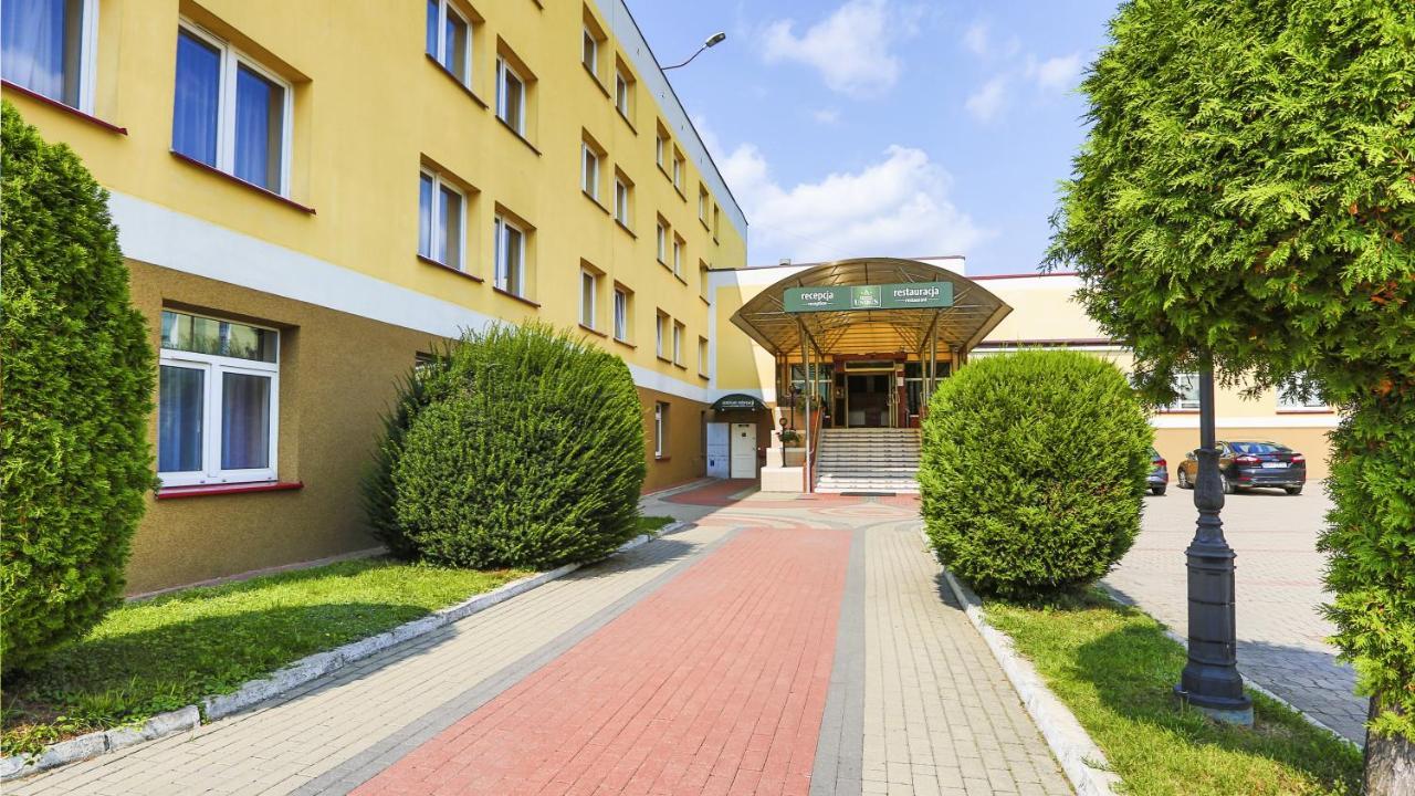 Hotel Unibus Bielsk Podlaski Extérieur photo